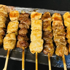 焼き鳥7点盛り合せ〔7本〕