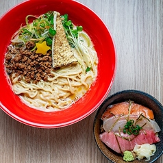 ラーメンとお寿司を両方楽しむ贅沢ランチセット