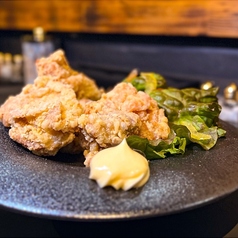 思ったよりデカめの唐揚げ (1ヶ)