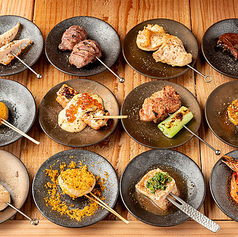 備長炭の香りが鼻孔を刺激する"白米花"の本格炭火焼き鳥