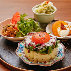 店主こだわりの創作料理◎自家製醤油麹のまろやかな味
