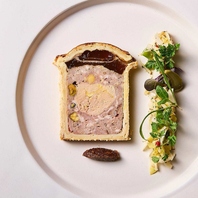 季節の恵みとワインを、もっと気軽に。