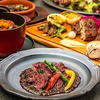 厳選された料理と飲み放題が楽しめる贅沢なコース料理◎