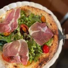 生ハムと新鮮野菜のPIZZA