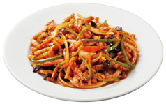 細切り豚肉の辛味炒め/豚肉とキャベツの味噌炒め