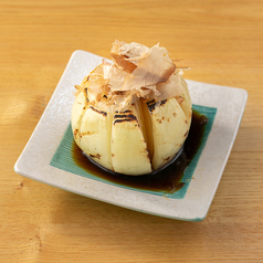 丸ごとっ!トロトロ玉ねぎの炙り焼き
