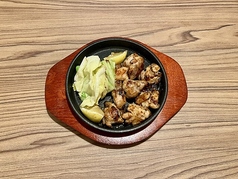 鶏もも塩レモン鉄板焼き
