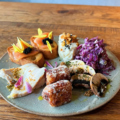 料理メニュー写真 本日の前菜盛りを3種勝手に盛らせて（2人前～）