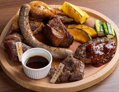 Bonsante自慢の肉料理プレート