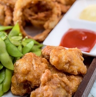 普通の海の家では味わえない、居酒屋メニューが盛り沢山