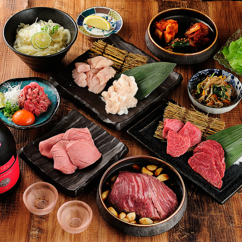 厳選和牛を贅沢に楽しめる焼肉店。特上ヘレや厚切りタンも