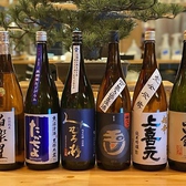 当店のお料理と相性抜群の日本酒を、全国から取り揃えております！その他にも季節毎に変わるメニューもご用意、各酒造の作り手の想いを当店のお料理と共に楽しんでもらえたらと思います。