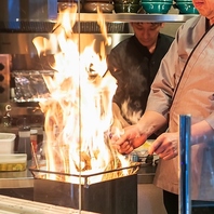 食堂あおい限定の藁焼きにも自信あり。