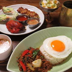 アジアンダイニング ポカラ 豊橋佐藤店の写真2