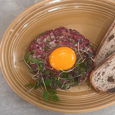 馬肉と生胡椒のタルタル