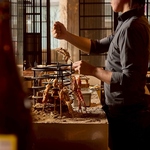 当店自慢の『原始焼き』職人の腕が光る自慢の商品です。炭は高級備長炭、素材は産地直送『天然物』