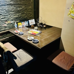 お店の奥2名掛け、L字2人半個室(最大3名様)指定されるお客様多いのでお早めのご予約お待ちしております♪
