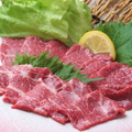 料理メニュー写真 極上霜降り馬刺し(三角バラ)