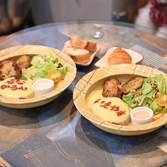 【11:00-15:00】ランチプレート+ドリンク付き