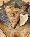 絶品ブリカマ！油の乗ったぶりのかまをシンプルに塩焼きに。