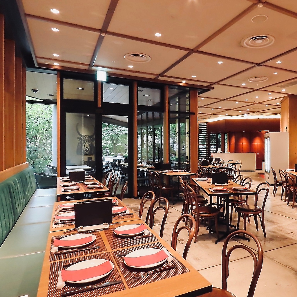 広々店内~貸切、宴会、2次会、女子会、デート、ご家族利用にも最適~