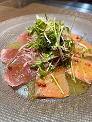 マグロとサーモンのカルパッチョ