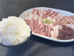 大盛りメニュー！ギガ盛りランチ！挑戦者求む！