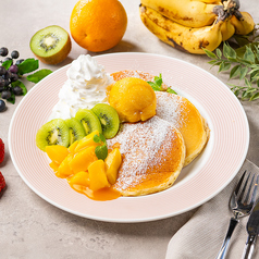 マンゴー＆キウイパンケーキ