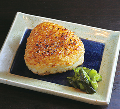 【炭火】焼きおにぎり　お新香付き