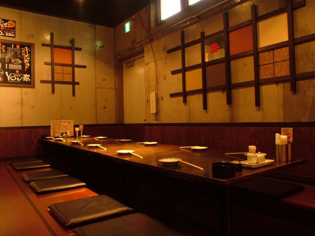 活気ある店内でお酒や料理を楽しみませんか？日ごろのストレスも飛んでいっちゃう！