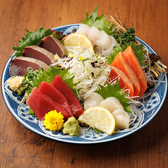 お刺身盛り合わせ