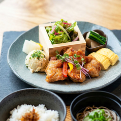 Foods bar 栞屋のおすすめランチ2