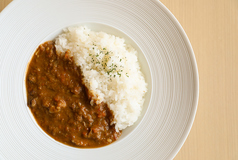 ディネット特製牛スジカレー