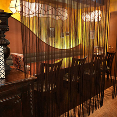 三方が壁に囲まれた個室風テーブル♪