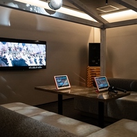 貸切カラオケルームもございます。