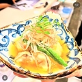 料理メニュー写真&nbsp;穴子と無花果の揚げ出し（Deep-Fried Anago and Fig in Light Dashi Broth）