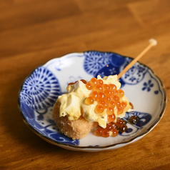 サーモンタルタルいくら串
