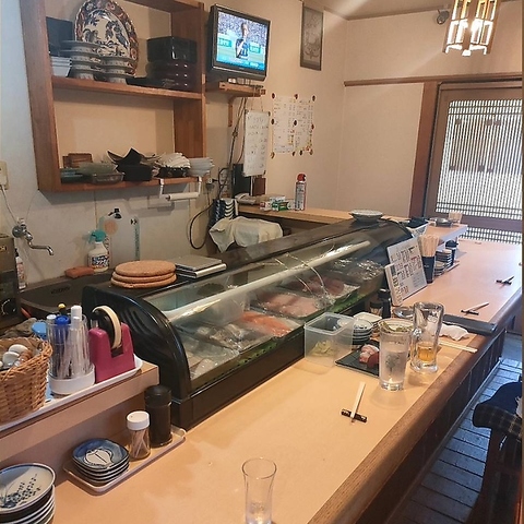 我流幹で集う、旨い酒と海の幸