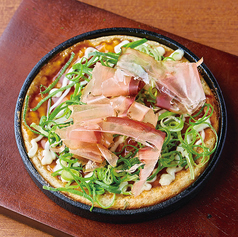 サムライ葱と山芋のふわとろ鉄板焼き