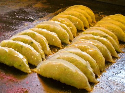 餃子専門店としや 四条畷店 四条畷 中華 ホットペッパーグルメ