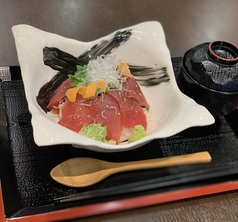 マグロ丼