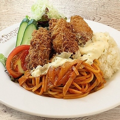 牡蠣フライのトルコライス