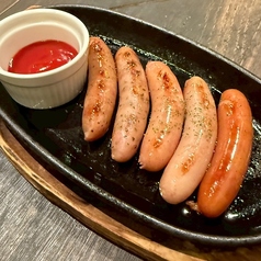 ソーセージ盛合せ