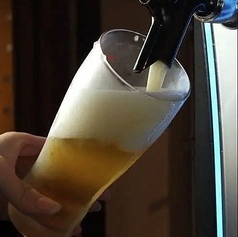 ビールやワイン、日本酒など多彩なお酒をご用意