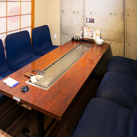 落ち着いた空間で粉もんを楽しめるお好み焼き店