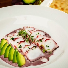 タコのオリーブソースがけ