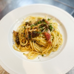 キノコとベーコンのオイルスパゲッティ