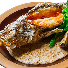 本日の鮮魚の丸ごと唐揚げ~デュクセルソース~