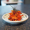 料理メニュー写真&nbsp;焼きとうもろこしと根菜キムチ
