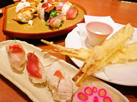 カウンターに座って、お好みで嗜む江戸前寿しをリーズナブルに堪能できる人気店。